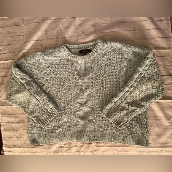 P030 FOREVER 21 Cropped Cable Sweater Sz XL - Picture 1 of 4
